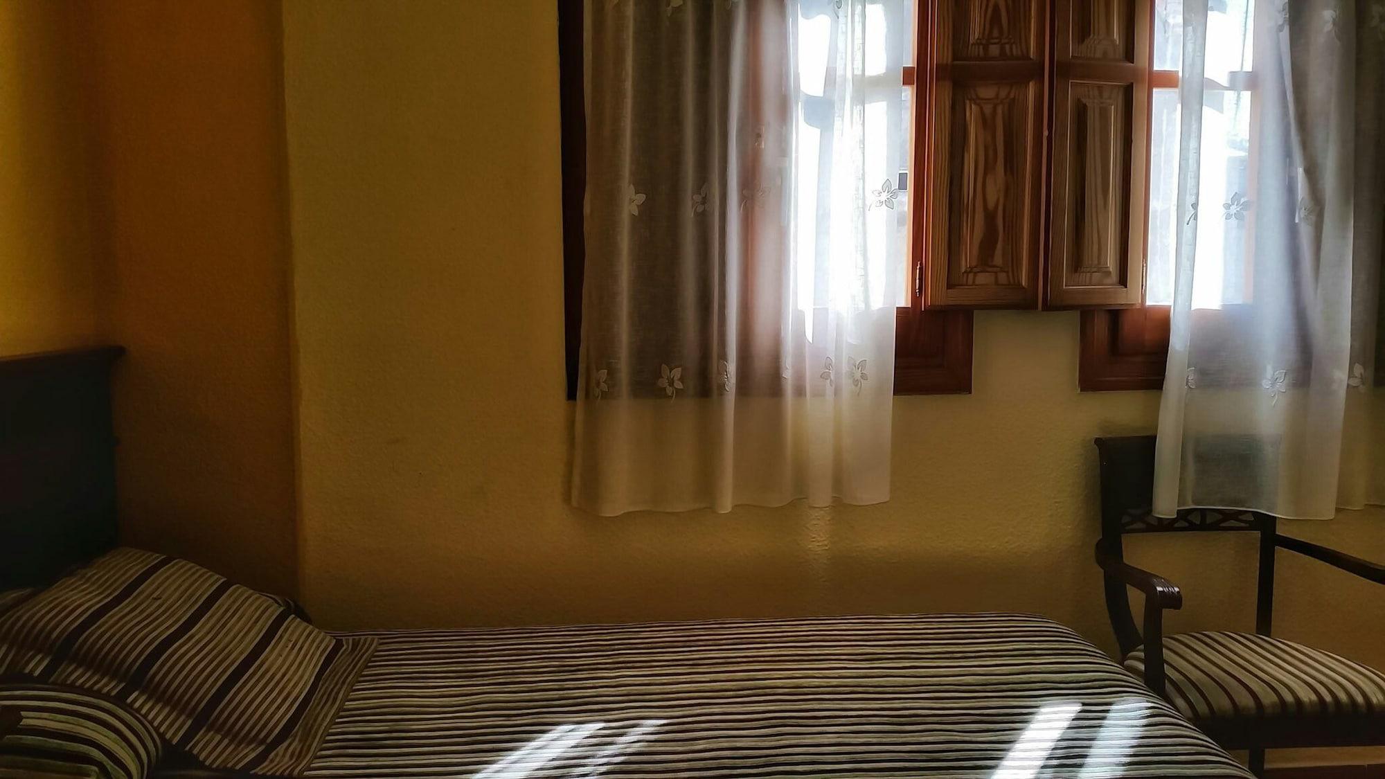 Hotel Almona Granada Buitenkant foto
